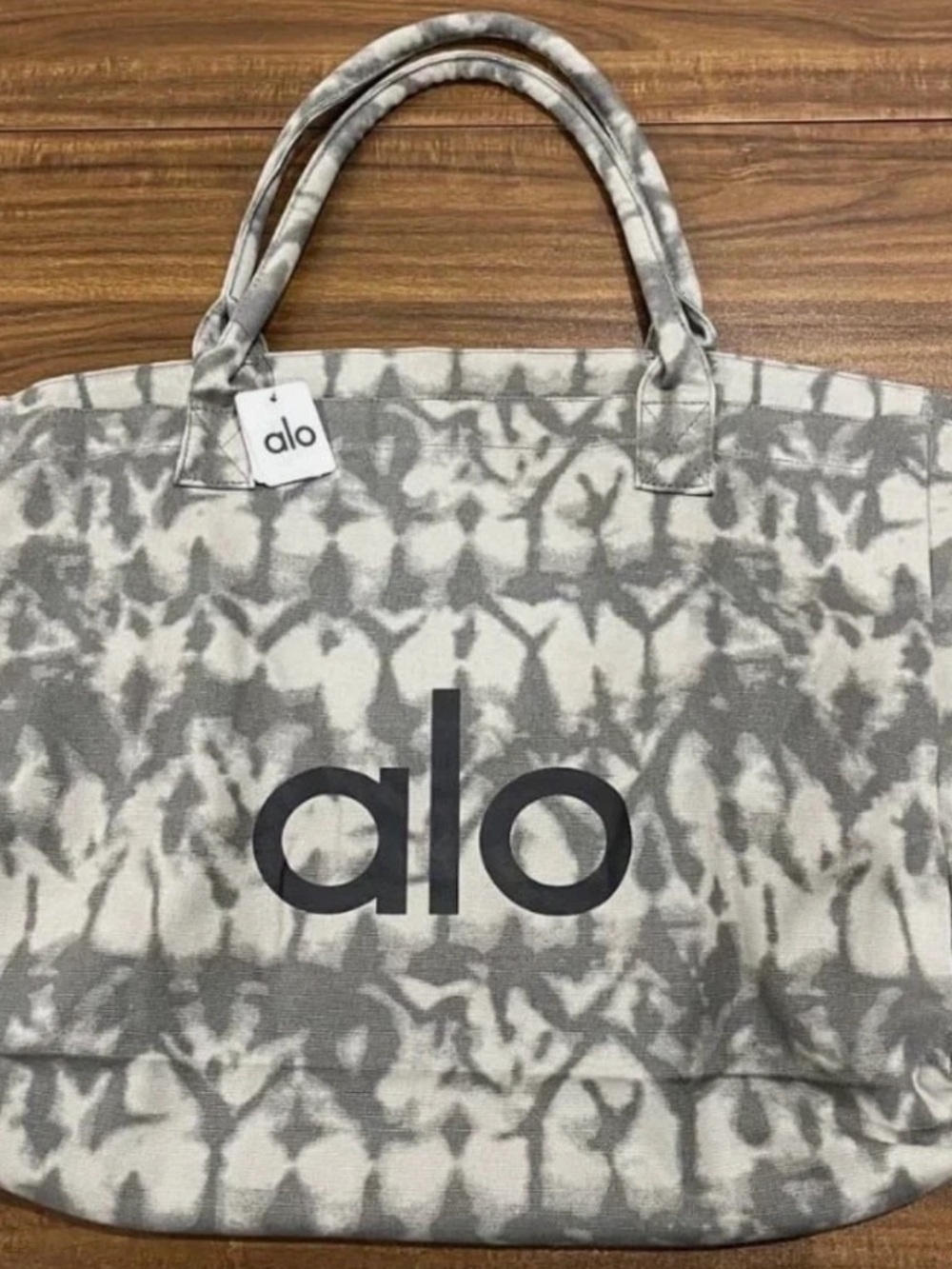 ALO Yoga Gray Tie-Dye Canvas Tote Large Travel & Gym Carry On NWT NEW